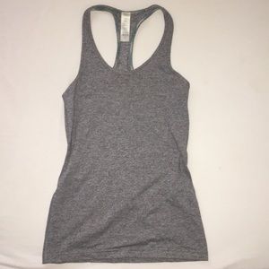 Ivivva (lululemon) bundle of yoga tops